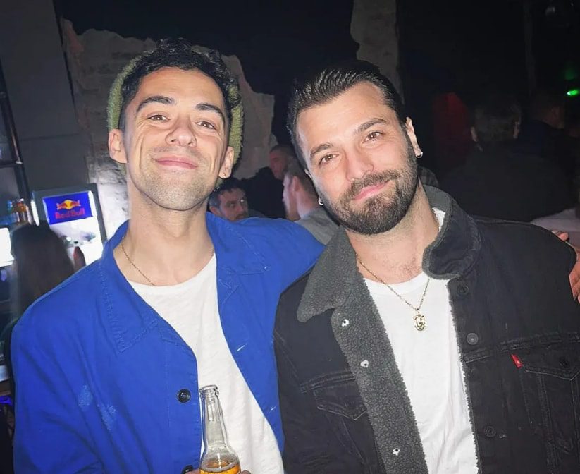 dermot-murphy-at-a-party-with-his-friend Dermot Murphy Age, Height, Net Worth, Tv-Shows